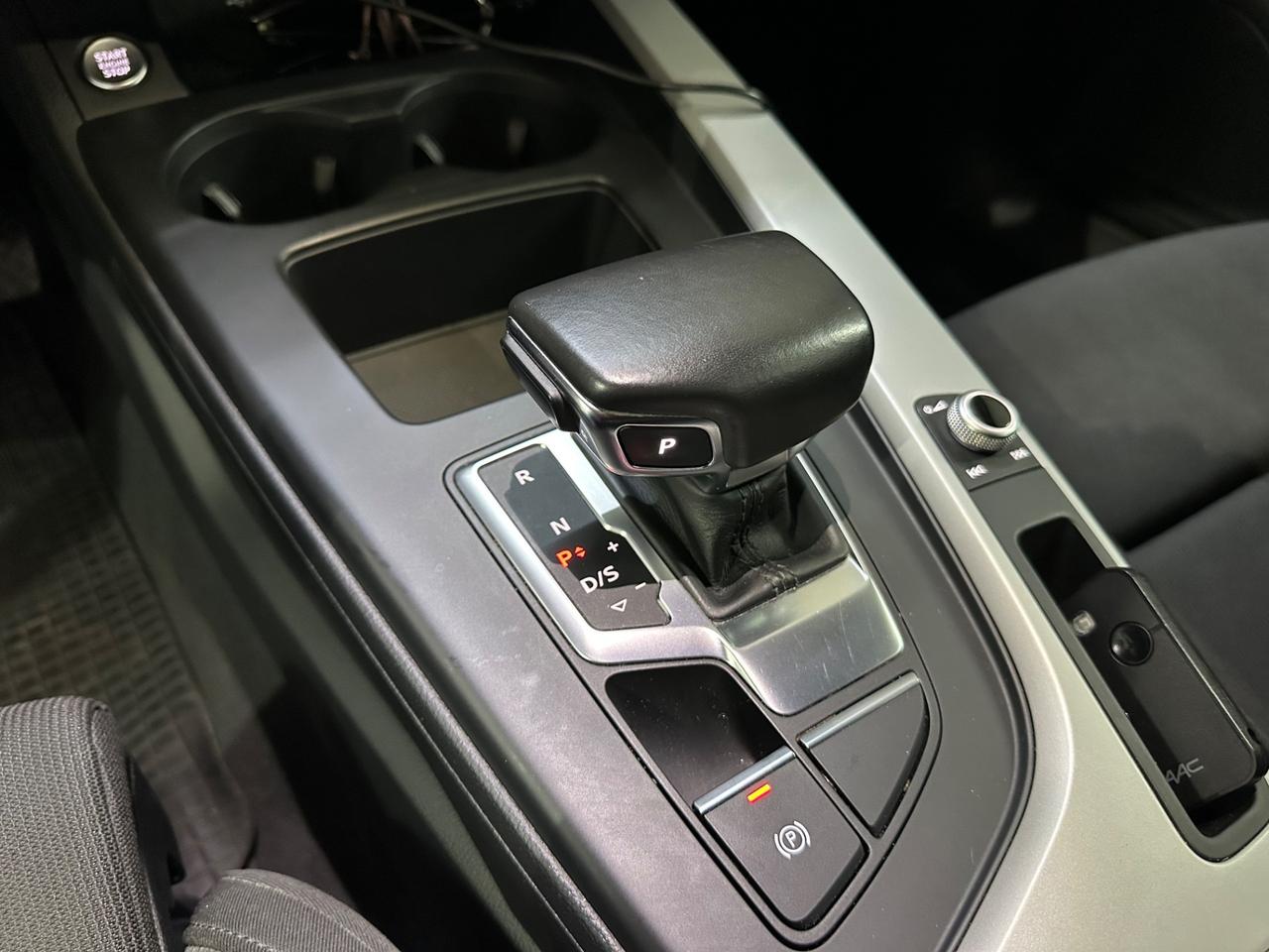 Audi A4 Avant 40 TDI S tronic line edition