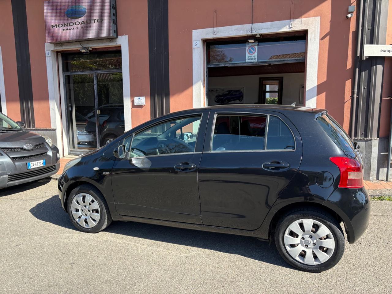 Toyota Yaris 1.4 D-4D 5 porte Sol 2006