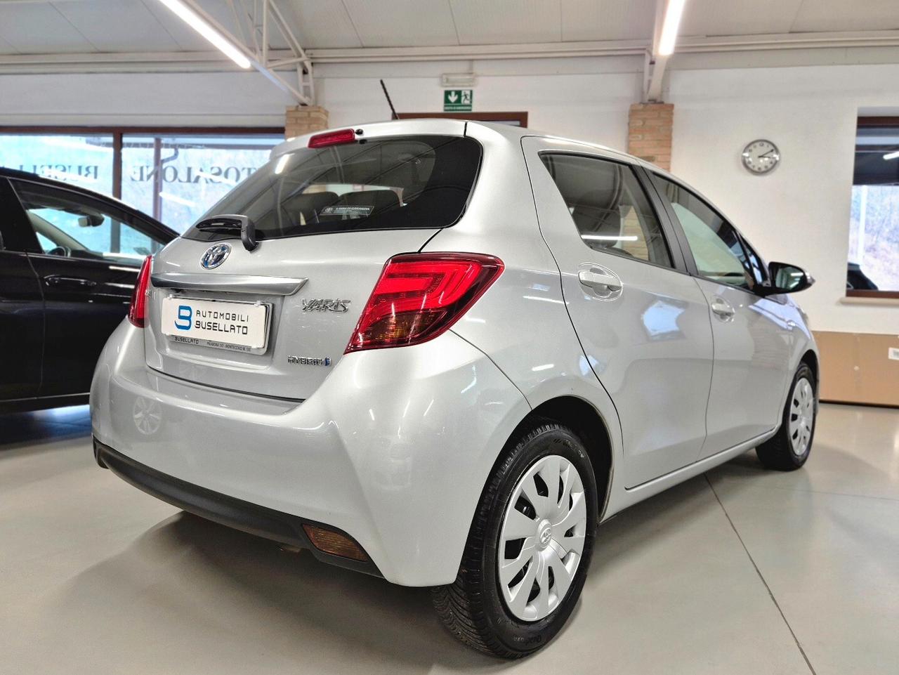 Toyota Yaris 1.5 Hybrid 5 porte Active