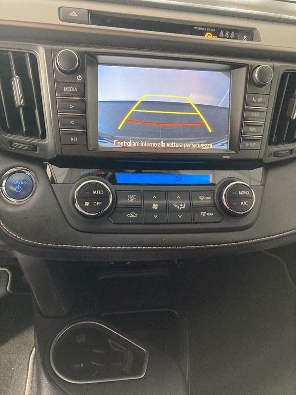 Toyota RAV4 2.5 Hybrid 2WD Style