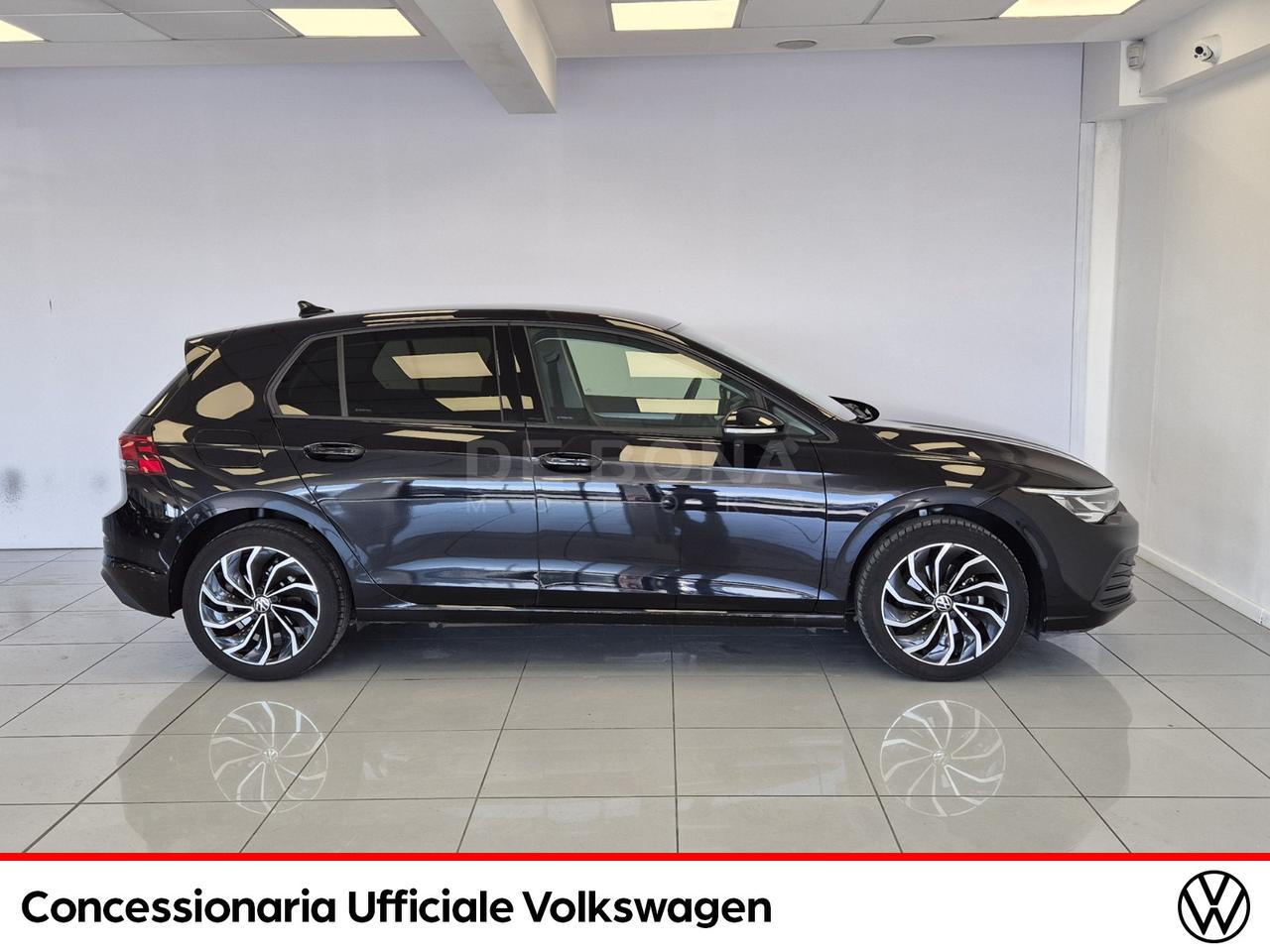 Volkswagen Golf 1.0 tsi evo life 110cv