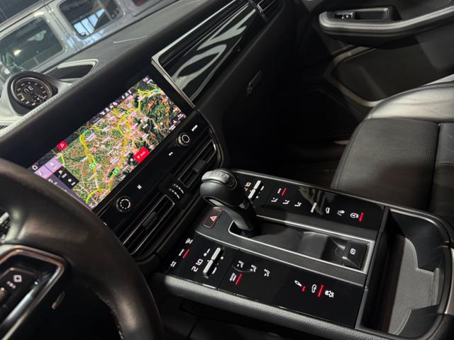 PORSCHE Macan 3.0 V6 UFFICIALE ITALIANA IVA UNICOPROPRIETARIO