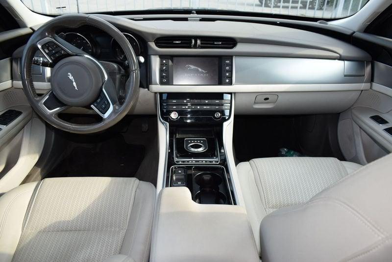 Jaguar XF XF 2.0 D 180 CV AWD aut. Prestige Business MOTORE ROTTO
