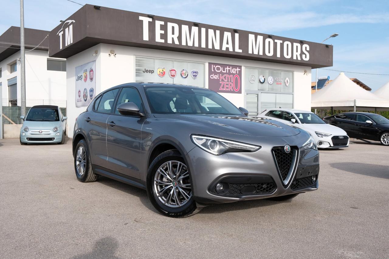 Alfa Romeo Stelvio 2.2 Turbodiesel 160 CV AT8 RWD Super