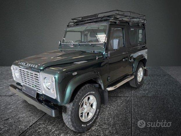 LAND ROVER Defender 90 2.4 TD4 Station Wagon SE