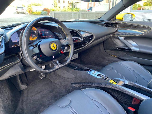 FERRARI SF90 Spider ASSETTO FIORANO