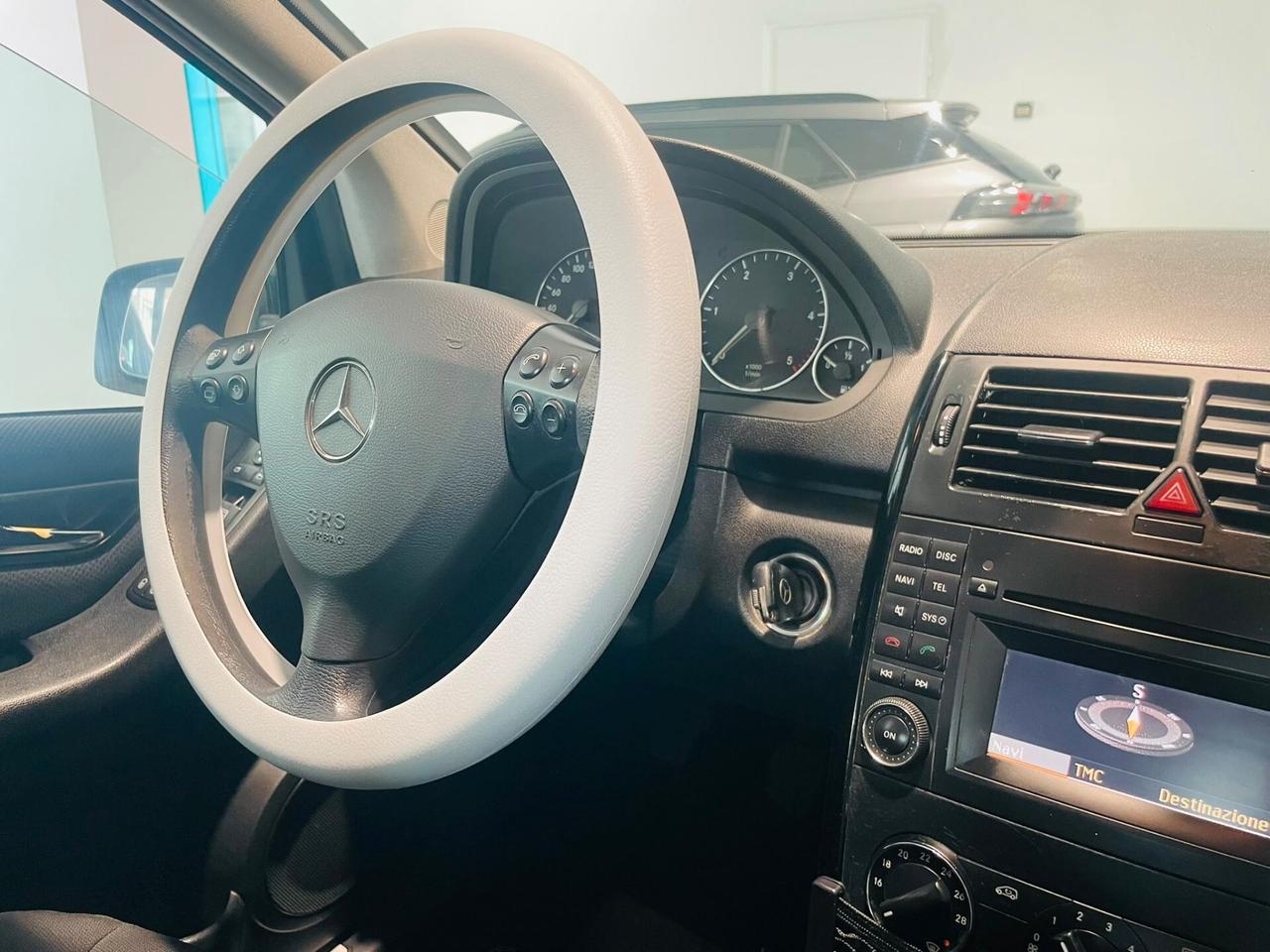 Mercedes-benz A 160 CDI BlueEFFICIENCY Coupé
