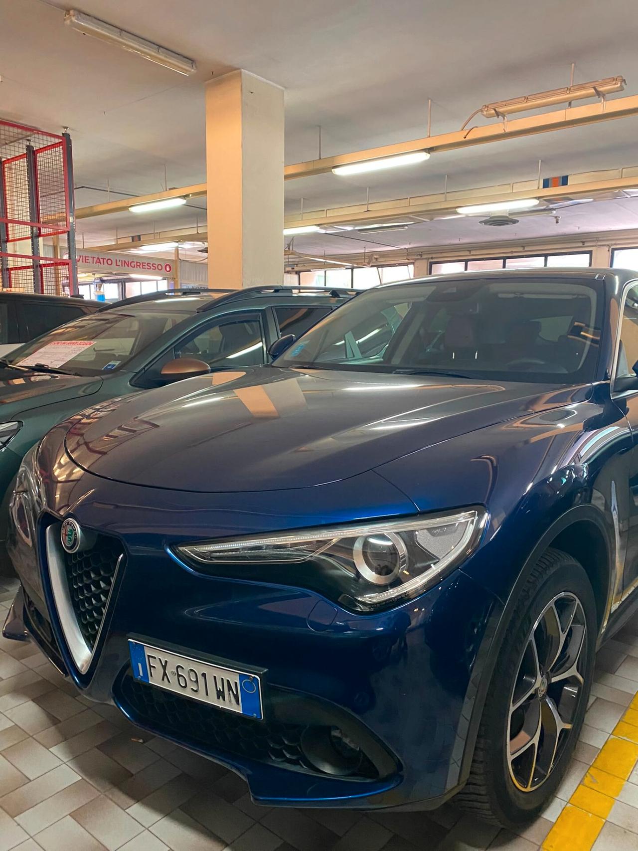 Alfa Romeo Stelvio 2.2 Turbodiesel 210 CV AT8 Q4 Executive
