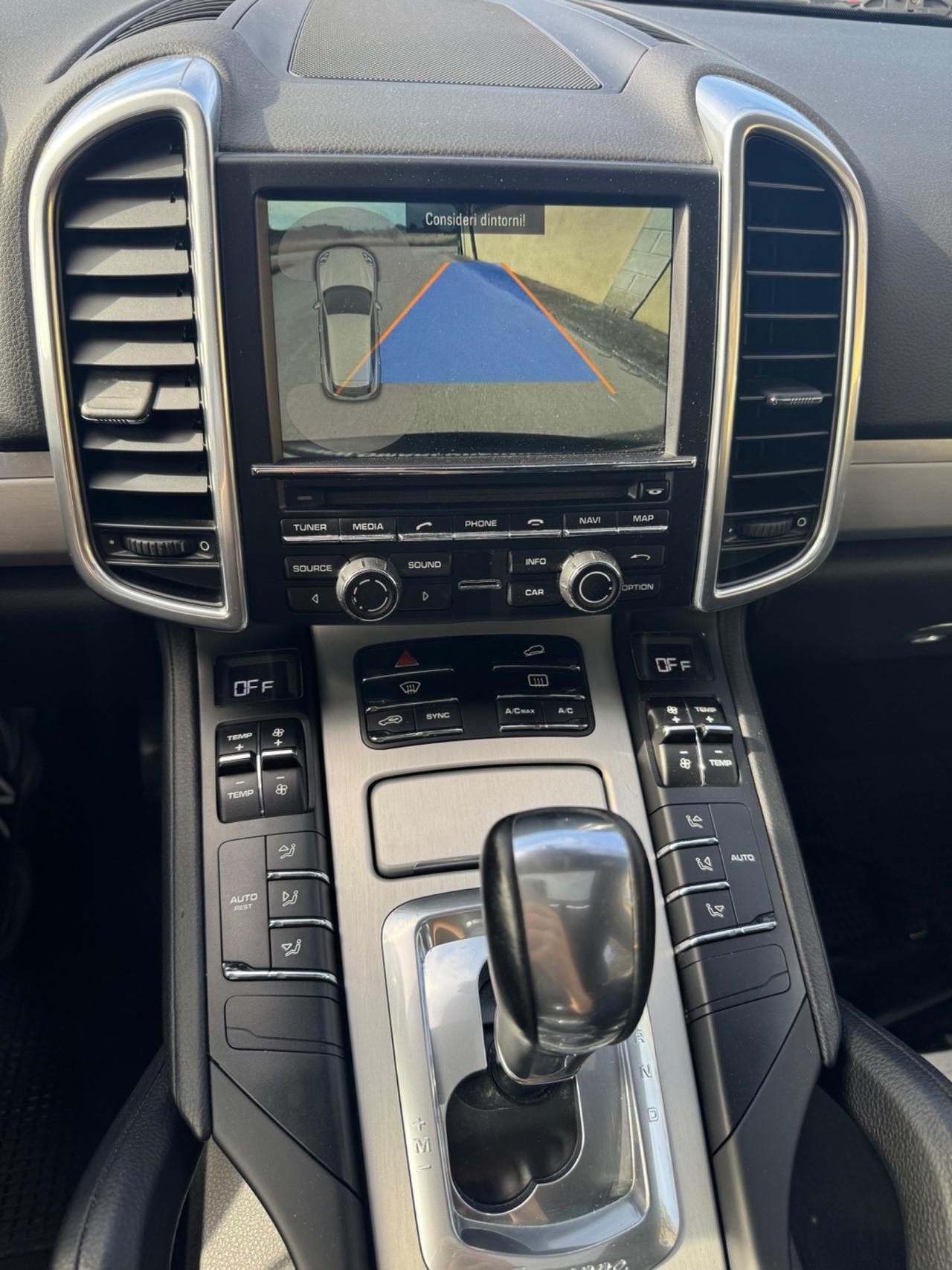 Porsche Cayenne 3.0 Diesel Platinum Edition