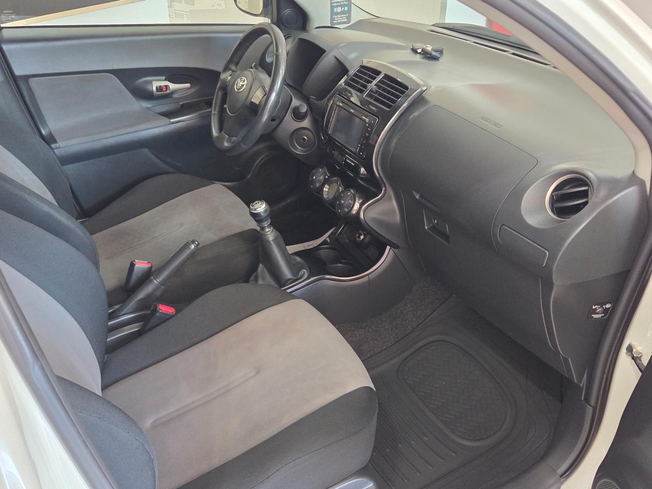 Toyota Urban Cruiser 1.4 D-4D AWD Luxury