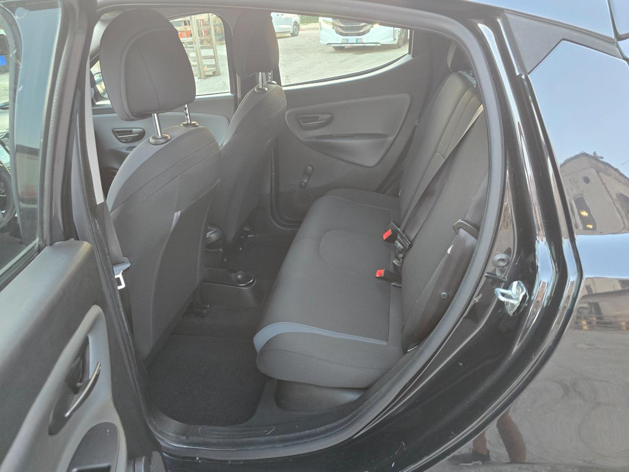 Lancia Ypsilon 1.2 69 CV 5 porte GPL Ecochic Gold