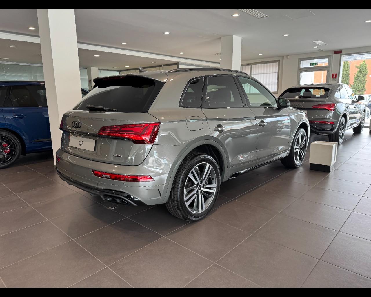 AUDI Q5 50 TFSI E QUATTRO S-TRONIC S-LINE PLUS