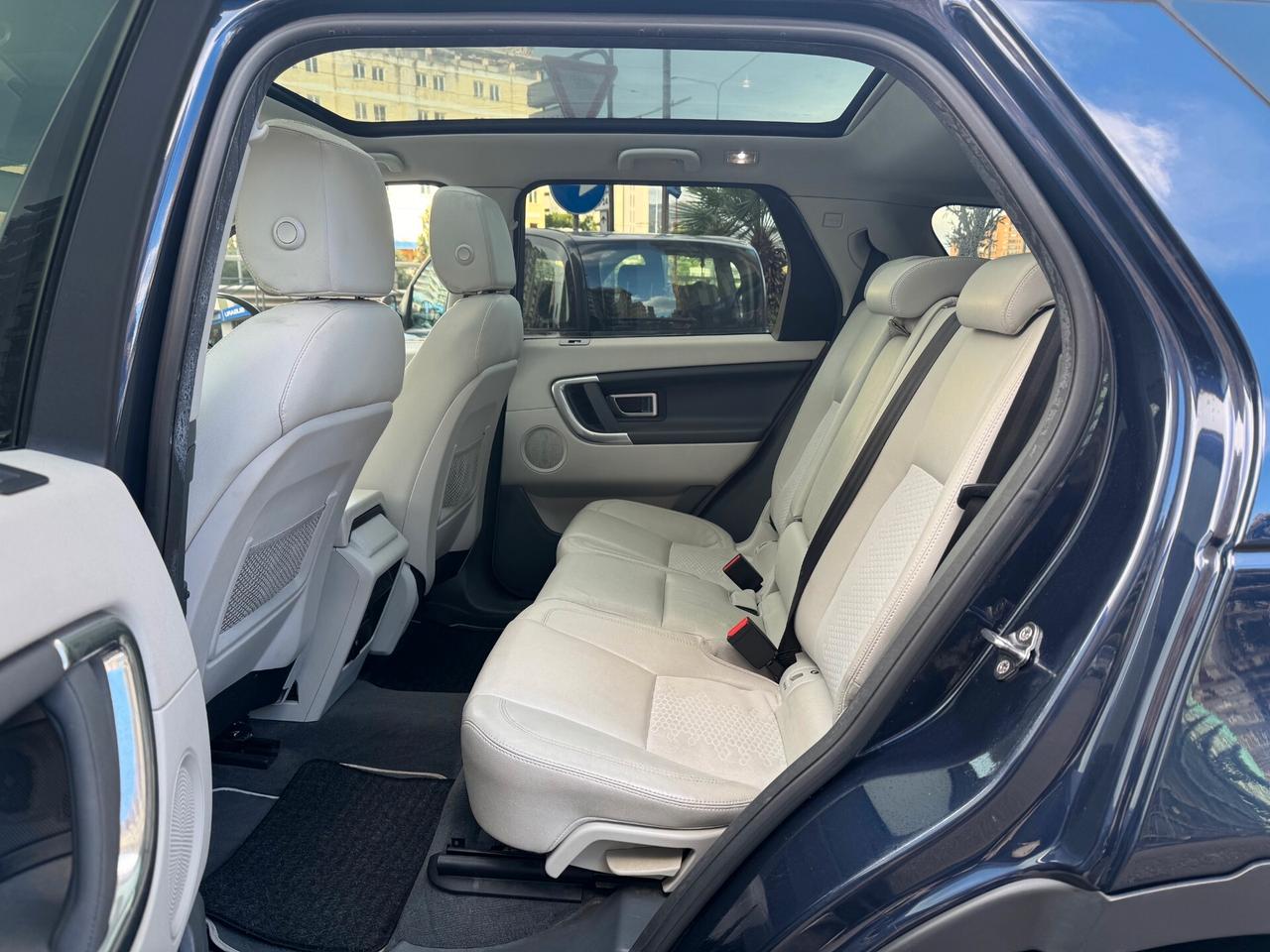 Land Rover Discovery Sport 2.0 TD4 150 CV HSE