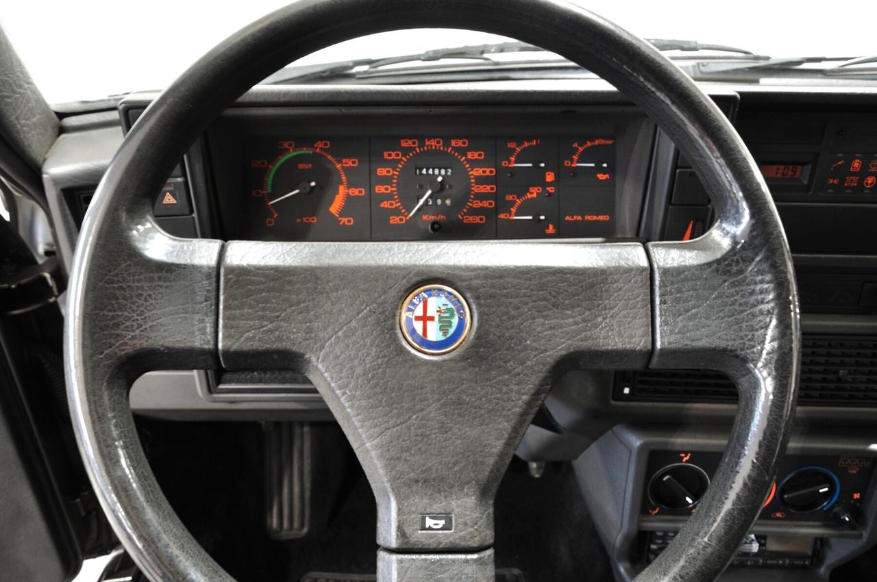 Alfa Romeo 75 2.0i Twin Spark CRS targa MI