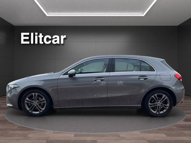 MERCEDES-BENZ A 200 Sport