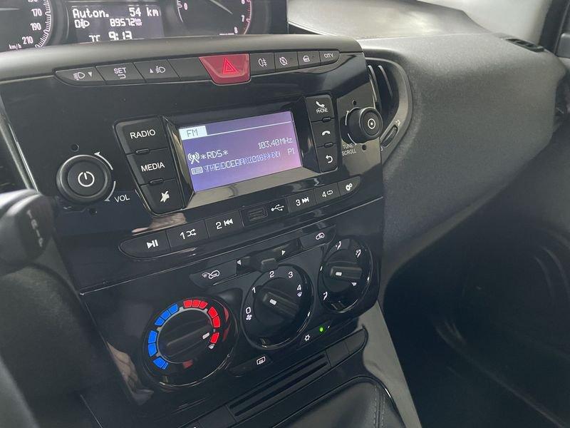 Lancia Ypsilon Ypsilon 1.0 FireFly 5 porte S&S Hybrid Silver