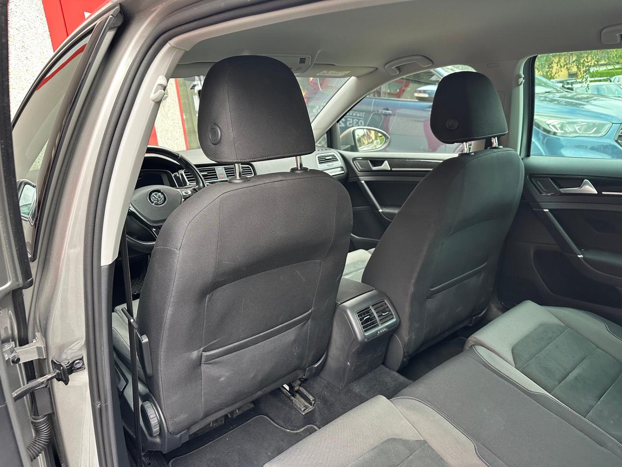 Volkswagen Golf VII 2017 5p 1.5 tsi Highline 130cv dsg UNIPROPR.