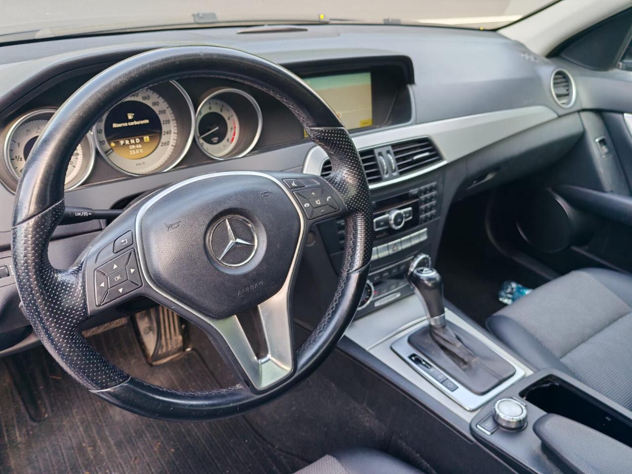 Mercedes-benz C 180 BlueEFFICIENCY Avantgarde