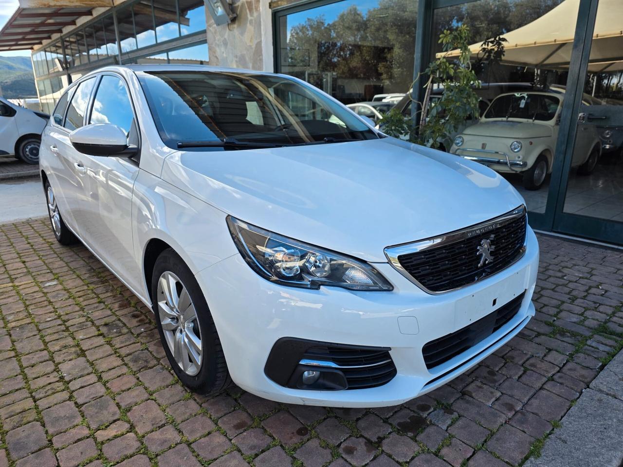 Peugeot 308 BlueHDi 100 S&S SW Business