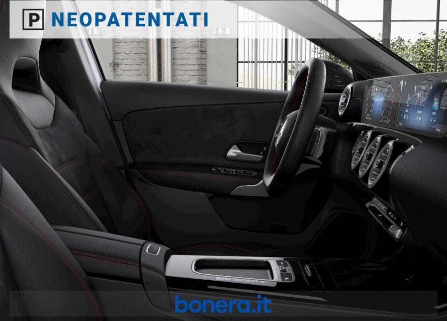 Mercedes Classe A 180 180 D AMG Line Extra Speedshift DCT AMG 8G