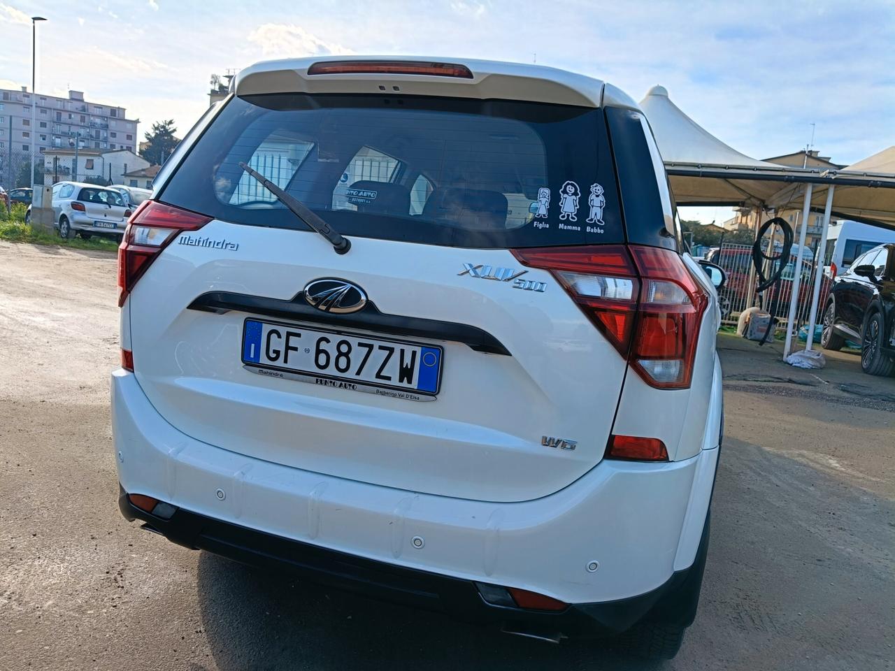 Mahindra XUV500 2.2 diesel - 7 Posti