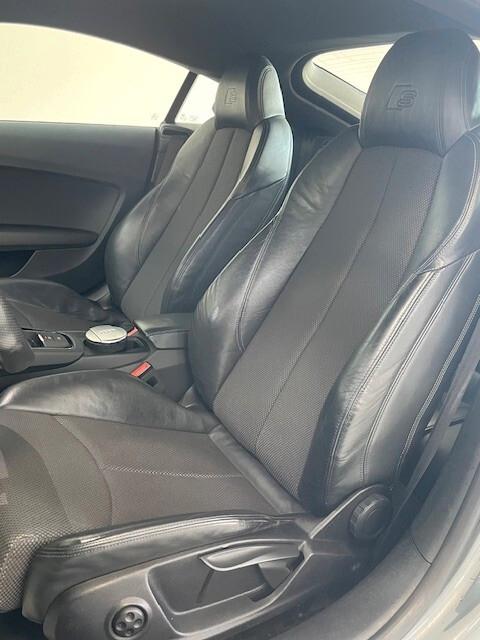 Audi TT Coupé 2.0 TDI ultra S line