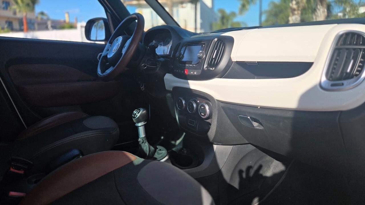 Fiat 500L 1.4 tjt Trekking 120CV Uff Italy Navi USB Pelle