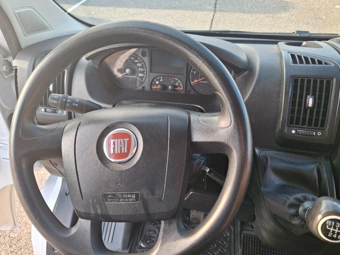 Fiat Ducato 35 2.3 MJT 130CV PLM-SL Scudato Maxi