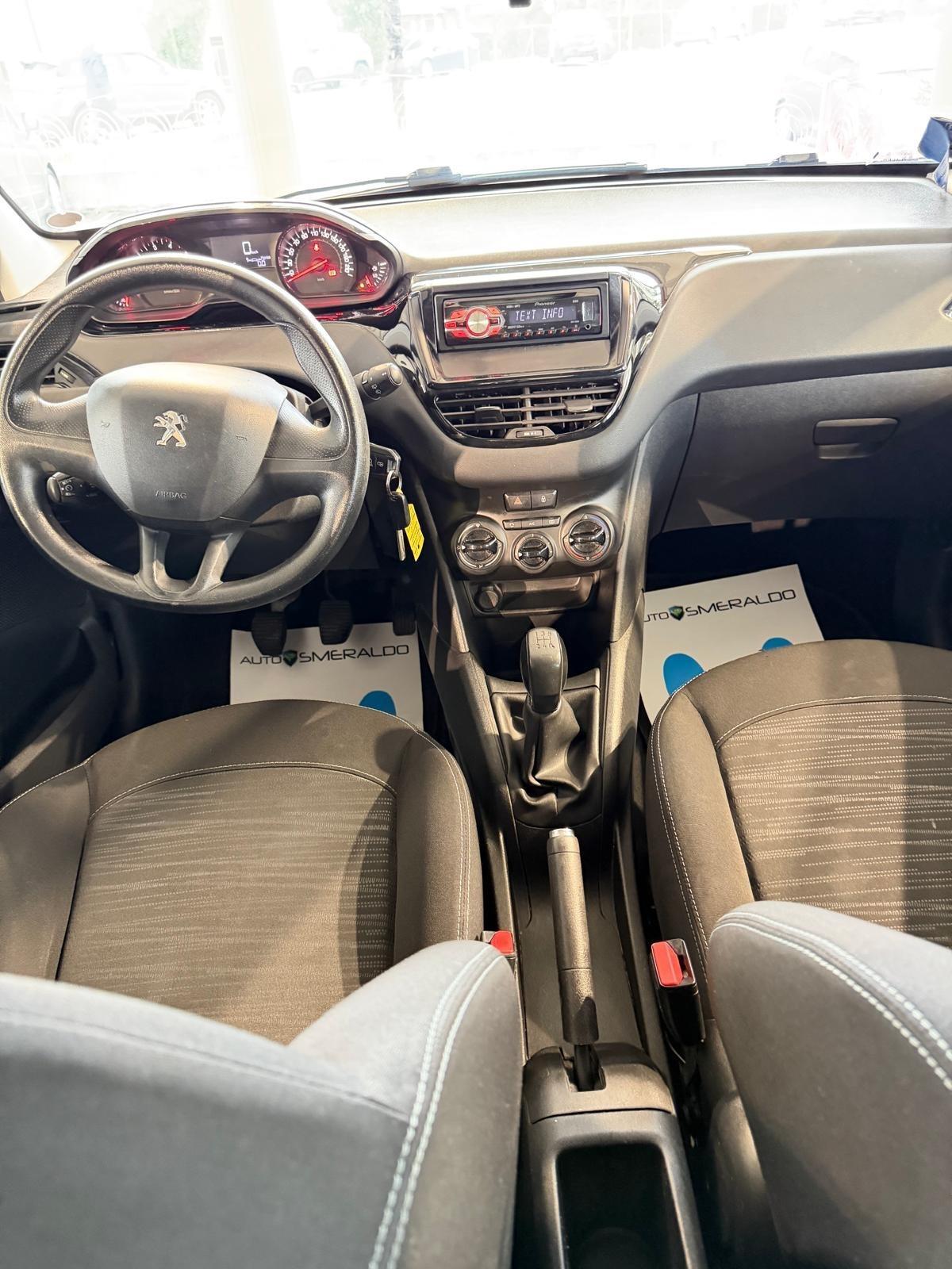 Peugeot 208 1.2 VTi 82 CV 3 porte Allure