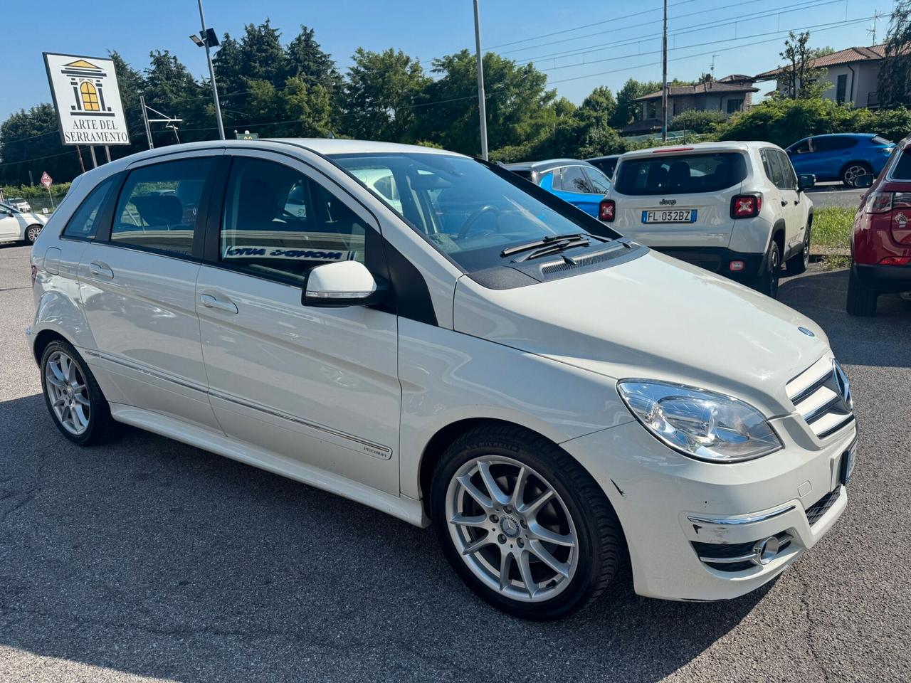 Mercedes-Benz B 200 T245 cdi Premium*AUTOMATIC*PELLE*NAVI*
