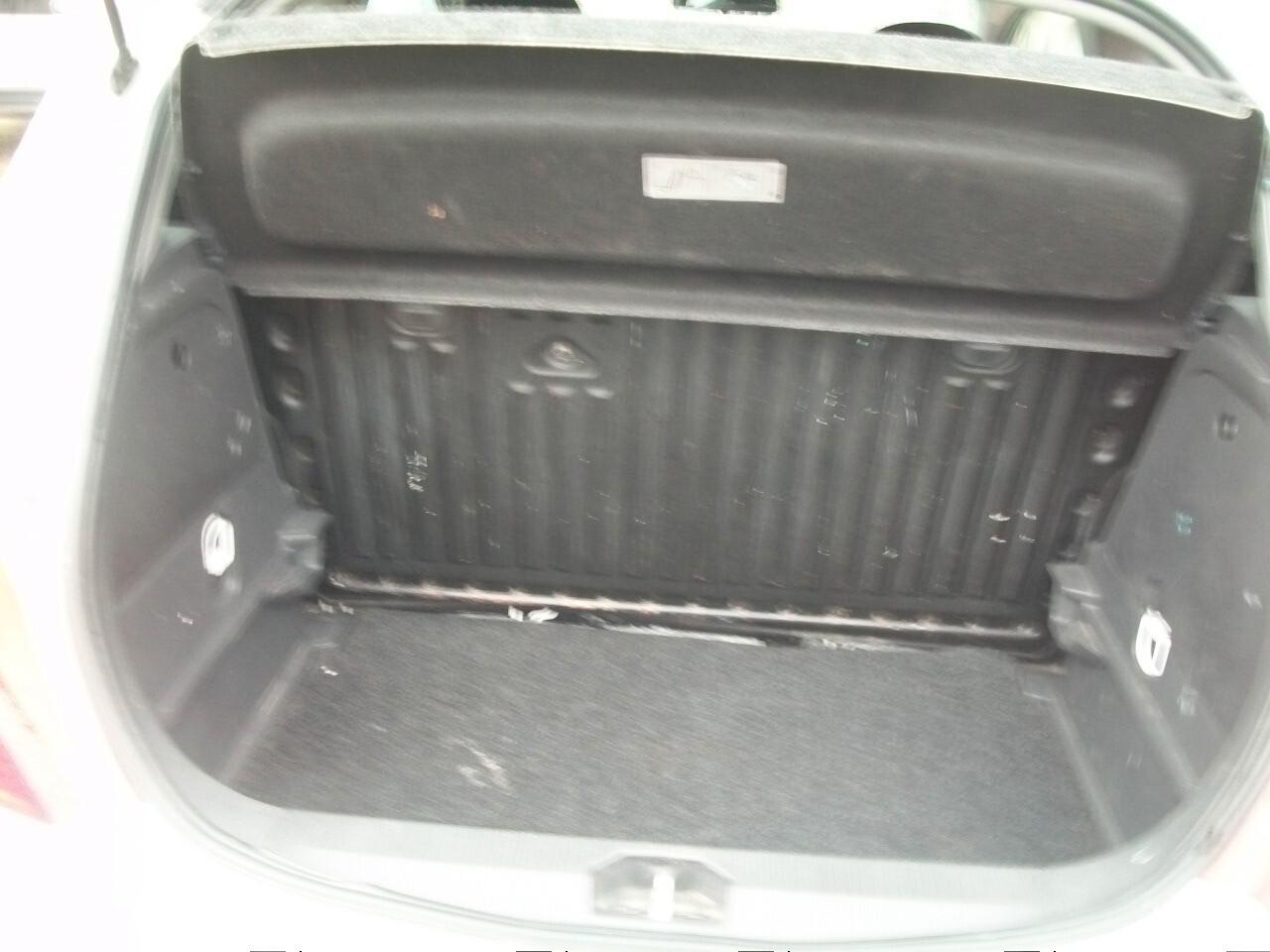 Opel Corsa 1.2 3 porte One SI NEOPATENTATI GARANZIA UN ANNO EURO 05 HP 86 KW 63 KM 144200