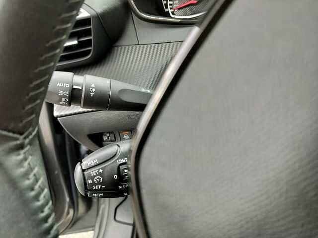 Peugeot 208 BlueHDi 100 Stop&Start 5 porte Active Pack