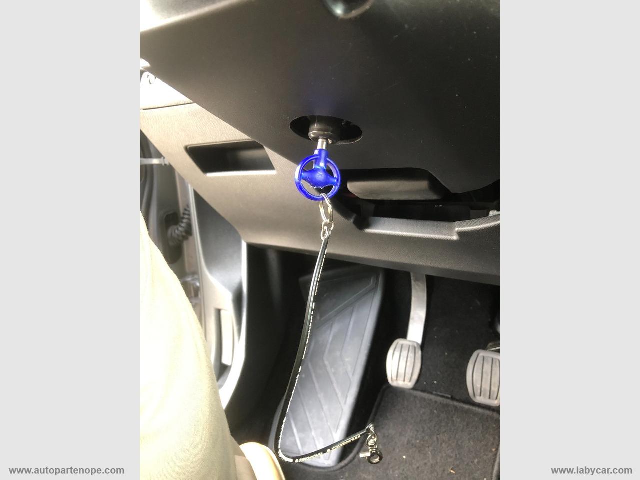 PEUGEOT 3008 BlueHDi 130 S&S Business