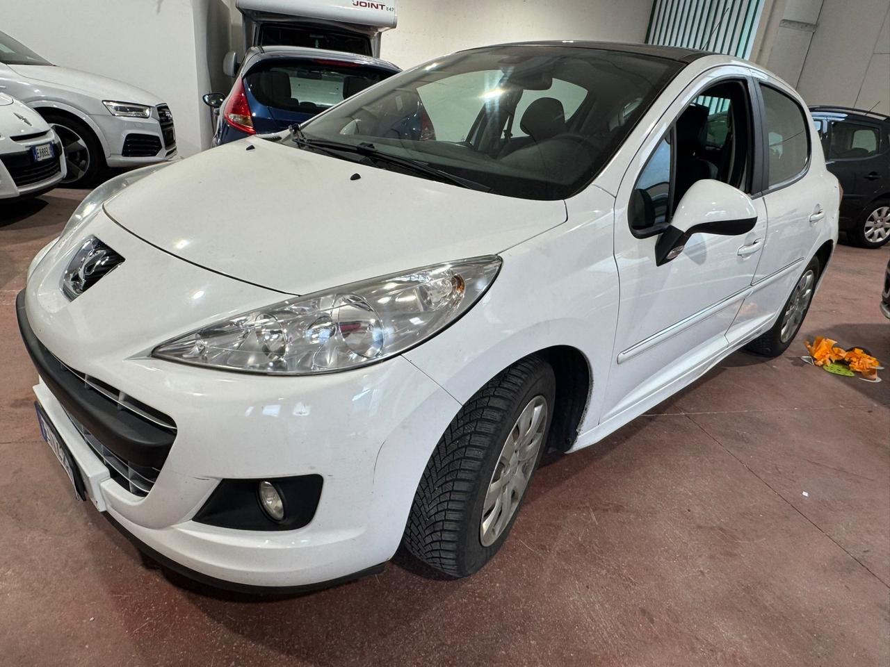 Peugeot 207 1.6 VTi 120CV 5p. Allure SI NEOPATENTATI