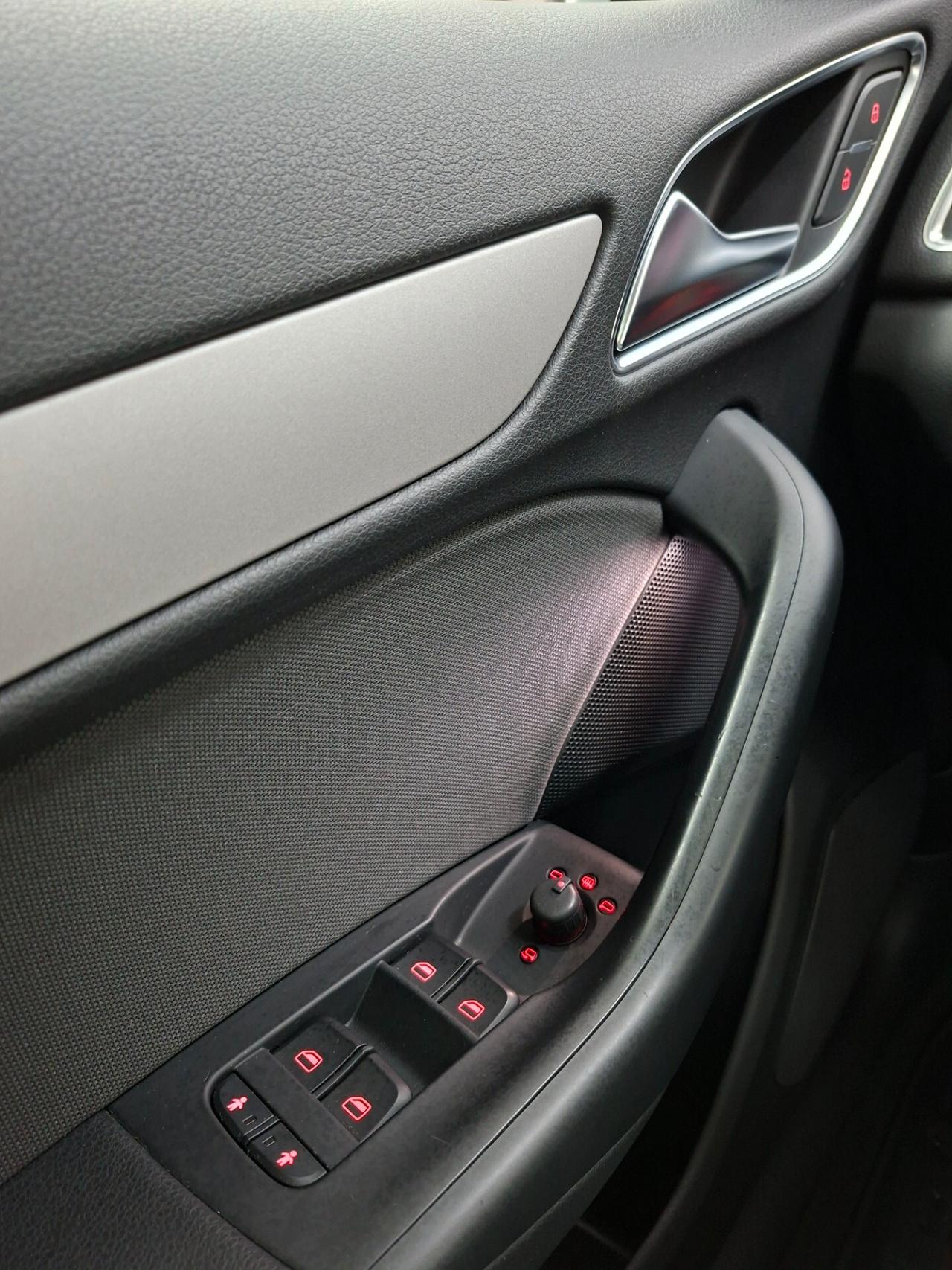 Audi Q3 2.0 TDI 140cv Quattro