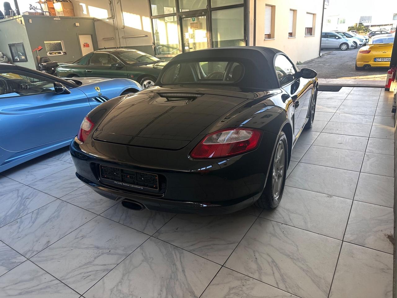 Porsche Boxster 2.7 24V - Permute