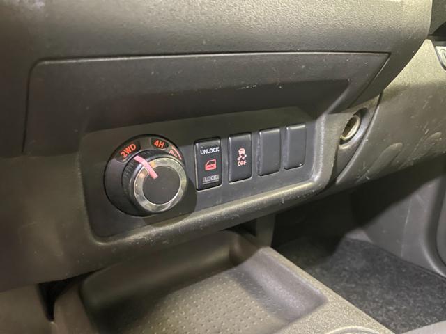 NISSAN Navara 2.5 dCi 2 porte King Cab WoRK GANCIO