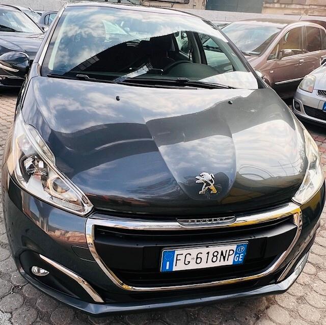 Peugeot 208 PureTech 82 5 porte Allure