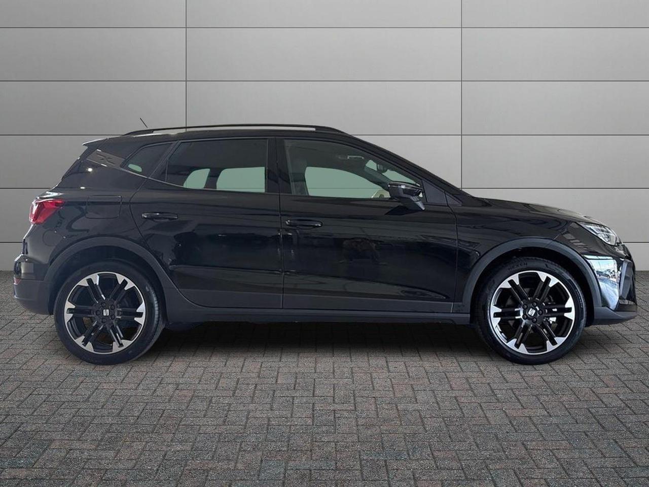 Seat Arona 1.0 ecotsi 95cv black edition