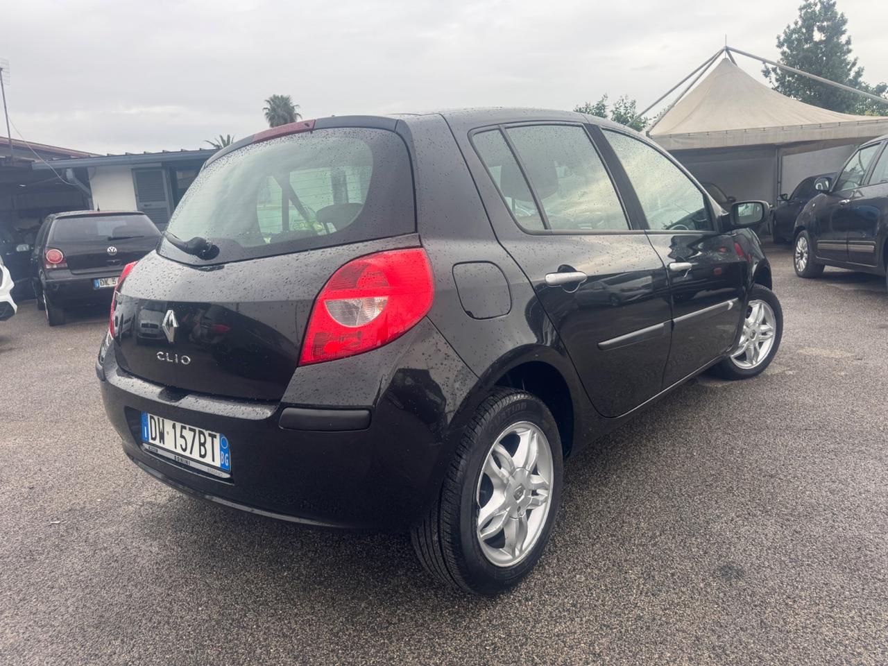 Renault Clio 1.2 16V 5 porte Dynamique