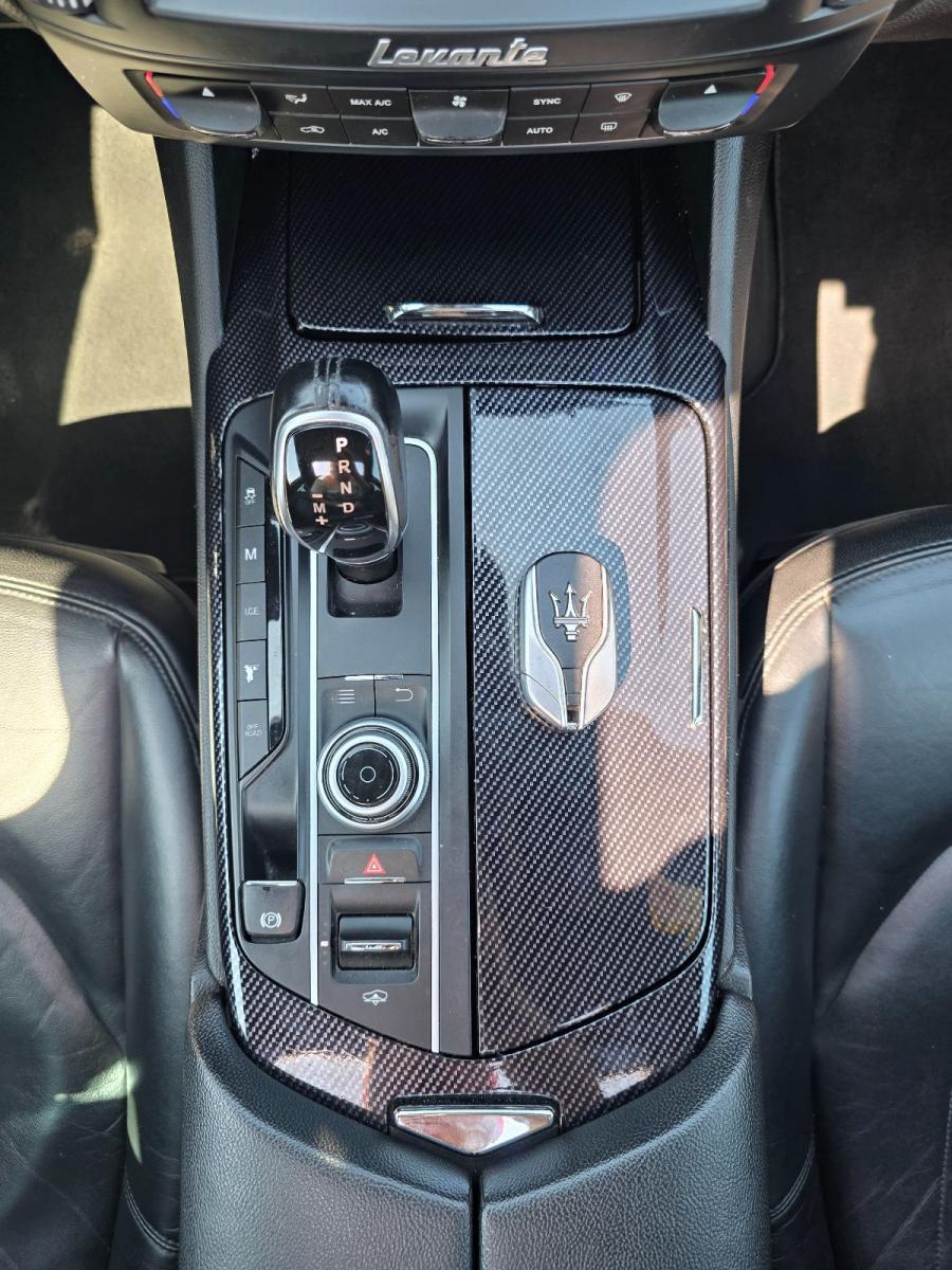 MASERATI LEVANTE 3.0 Diesel 275 CV Q4 Granlusso