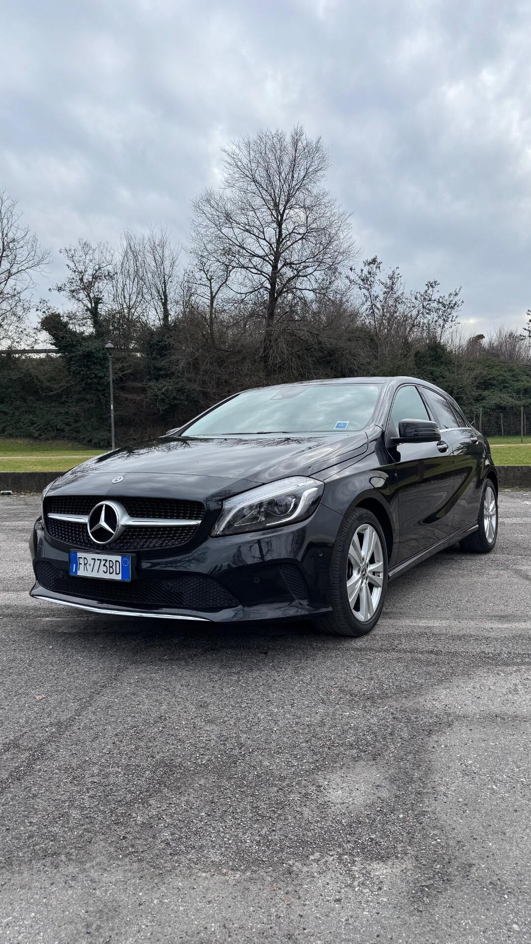 Mercedes-benz A180 d Sport