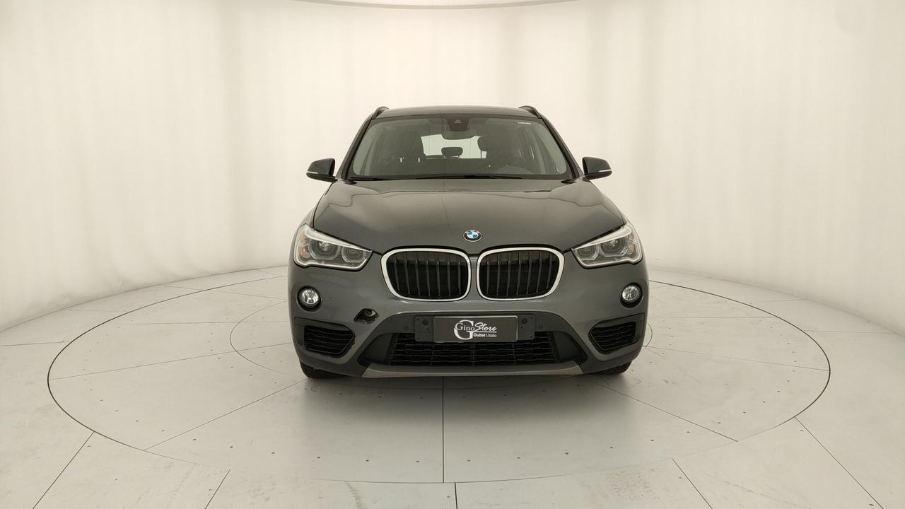 BMW X1 F48 - X1 sdrive16d Business my18