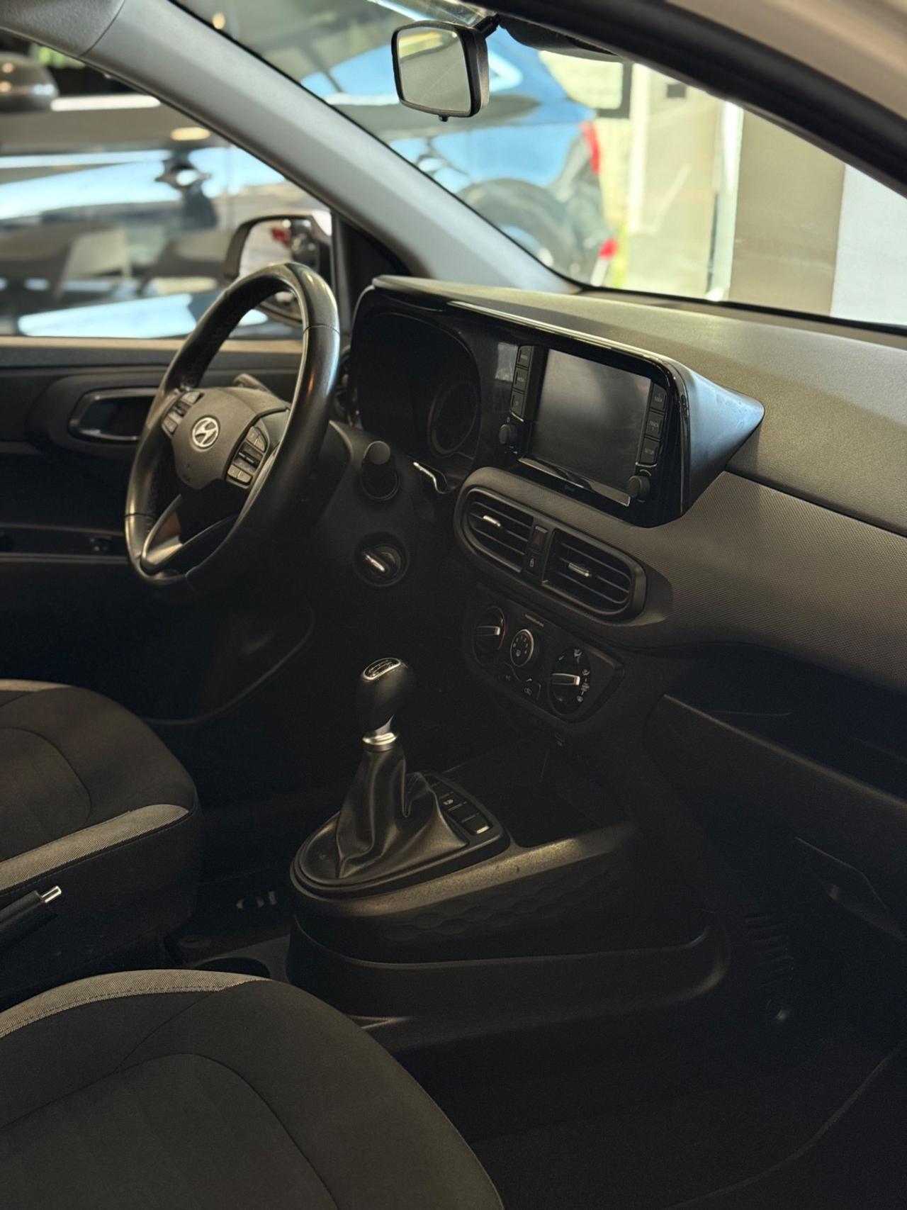 Hyundai i10 1.0 MPI AT Tech