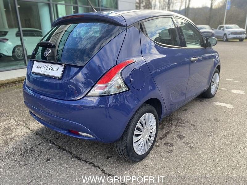 Lancia Ypsilon 1.2 69 CV 5 porte GPL Ecochic Silver
