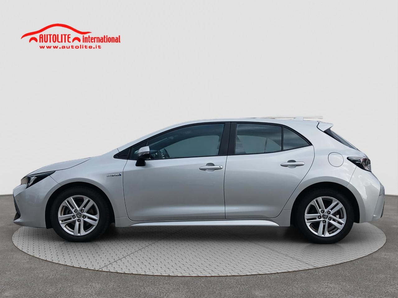 Toyota Corolla 1.8h Business cvt