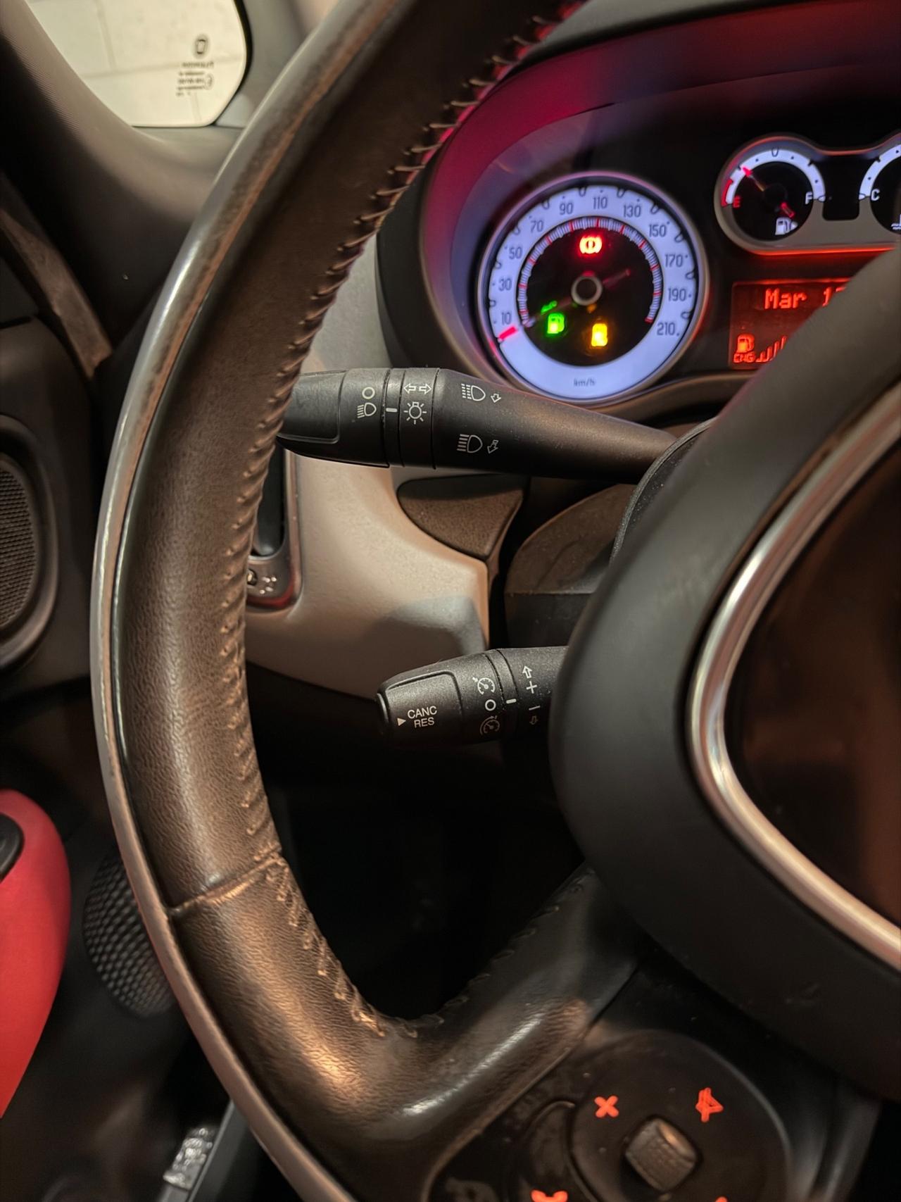 Fiat 500L 0.9 TwinAir Turbo Natural Power Lounge