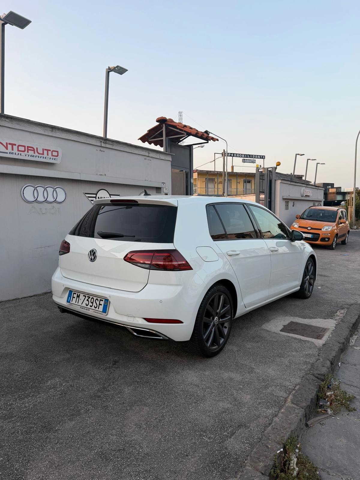 Volkswagen Golf VII 2017 5p 1.6 tdi Highline 115cv dsg