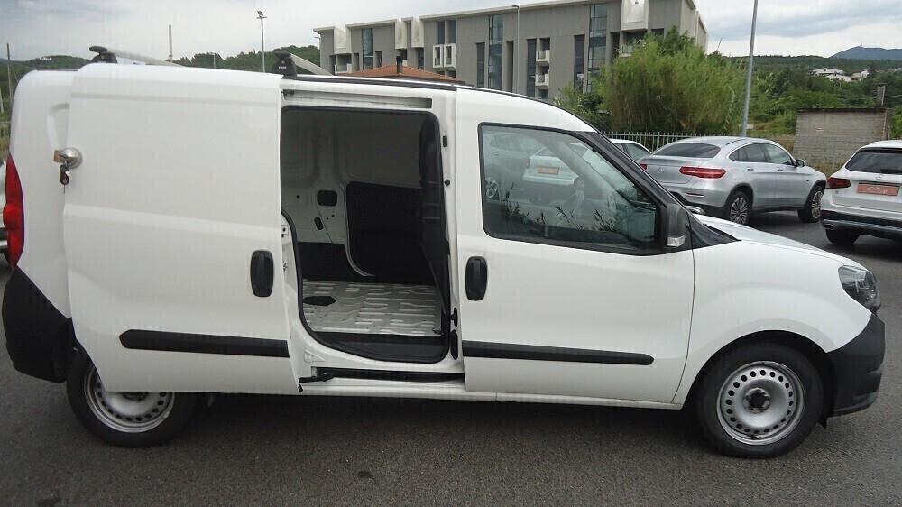 Fiat Doblo 1.6 MJT 120CV S&S Cargo MAXI Business LH1 N1 3 posti