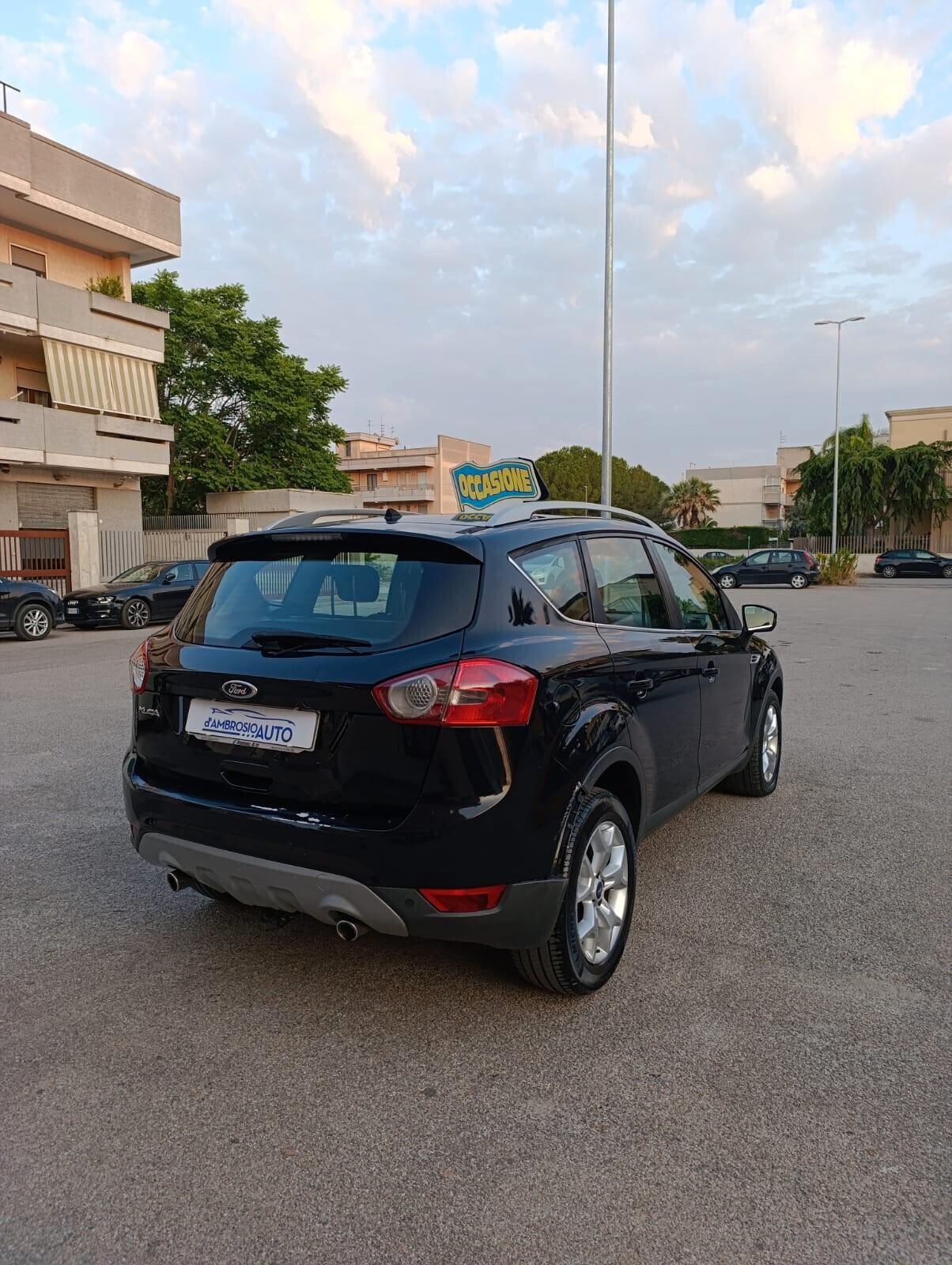 Ford Kuga 2.0 TDCi 140 CV 2WD Titanium Gancio Traino